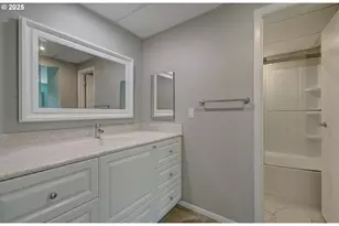 5585 E Evergreen Blvd, Vancouver, WA 98661 - Photo 15