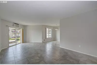 5585 E Evergreen Blvd #5203, Vancouver, WA 98661 - Photo 7