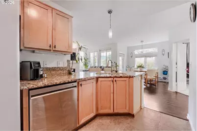 14810 SW Sandhill Loop #101, Beaverton, OR 97007 - Photo 13