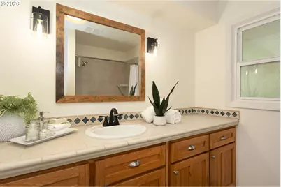 4255 Calaroga Cir, West Linn, OR 97068 - Photo 15