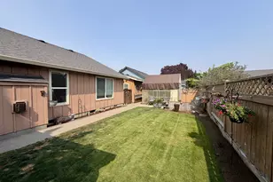 5976 Firestone Dr, Eugene, OR 97402 - Photo 29