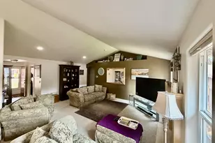 5976 Firestone Dr, Eugene, OR 97402 - Photo 7