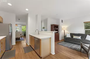 12100 SW Swift Ave, Beaverton, OR 97007 - Photo 19
