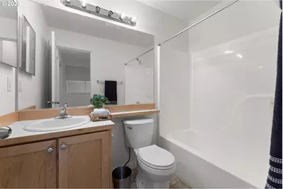 12100 SW Swift Ave #101, Beaverton, OR 97007 - Photo 31