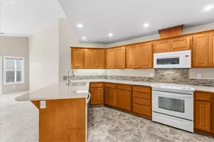 16677 SW Jordan Way, Portland, OR 97224 - Photo 11