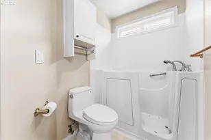 16677 SW Jordan Way, Portland, OR 97224 - Photo 23