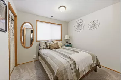 430 S 37th Pl, Springfield, OR 97478 - Photo 25
