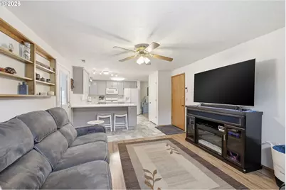430 S 37th Pl, Springfield, OR 97478 - Photo 19