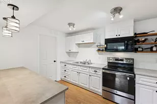 1403 NE 65th St, Vancouver, WA 98665 - Photo 13