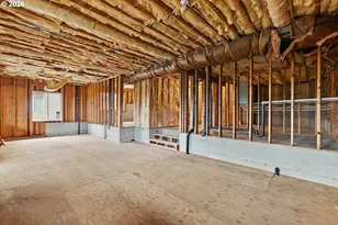 16490 SW Taft Ct, Beaverton, OR 97007 - Photo 41