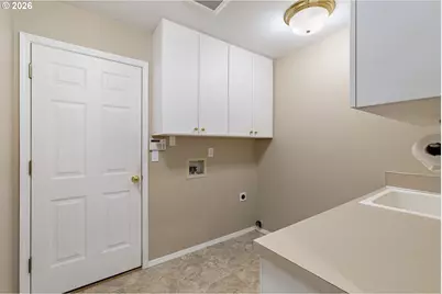 16490 SW Taft Ct, Beaverton, OR 97007 - Photo 23