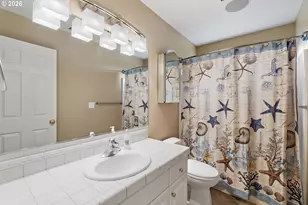 16490 SW Taft Ct, Beaverton, OR 97007 - Photo 37