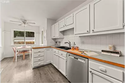 5130 SE Bush St, Portland, OR 97206 - Photo 23