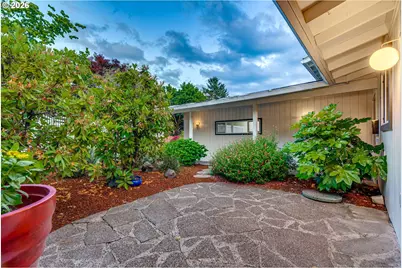6255 SW Elm Ave, Beaverton, OR 97005 - Photo 5