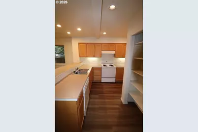 15999 SW 81st Pl, Portland, OR 97224 - Photo 7