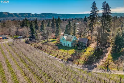 1580 Markham Rd, Hood River, OR 97031 - Photo 11