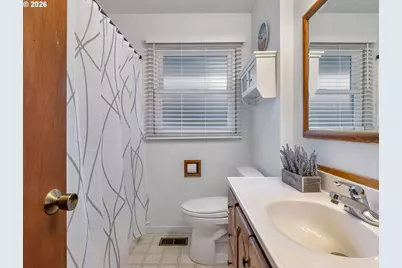 11261 SE 34th Ave, Milwaukie, OR 97222 - Photo 11