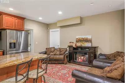 14310 SE Steele St, Portland, OR 97236 - Photo 17