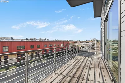 147 Shelton McMurphey Blvd, Eugene, OR 97401 - Photo 5