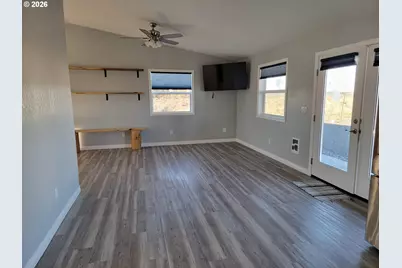 58098 N Maple Circle Rd, Christmas Valley, OR 97641 - Photo 11