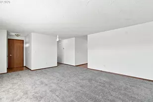 106 Mission Rd, Kelso, WA 98626 - Photo 5