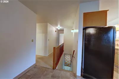 395 Cumberland St, Astoria, OR 97103 - Photo 33