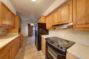 395 Cumberland St, Astoria, OR 97103 - Photo 19