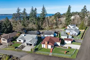 395 Cumberland St, Astoria, OR 97103 - Photo 5