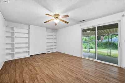 1211 SE 212th Ave, Gresham, OR 97030 - Photo 19