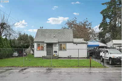 3680 Blossom Dr, Salem, OR 97305 - Photo 1