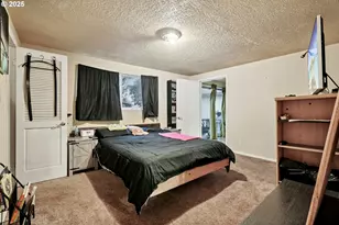 3680 Blossom Dr, Salem, OR 97305 - Photo 17