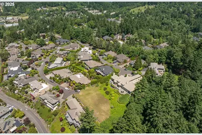 Ascot Ct, Portland, OR 97225 - Photo 9