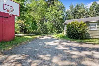 803 Ohio Ave, Bandon, OR 97411 - Photo 29