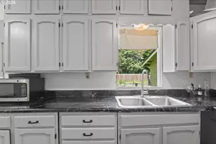 803 Ohio Ave, Bandon, OR 97411 - Photo 9