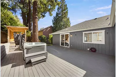 5834 SW 59th Ct, Portland, OR 97221 - Photo 37