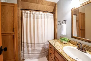 40365 Tonga Ln, Springfield, OR 97478 - Photo 41
