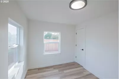 2194 Vaughn Ave, Salem, OR 97305 - Photo 19
