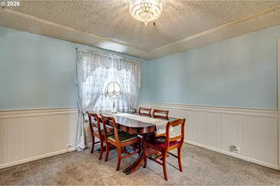 203 Columbia St, Kelso, WA 98626 - Photo 5