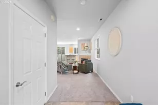 9228 SW Cascara Ln, Tualatin, OR 97062 - Photo 7