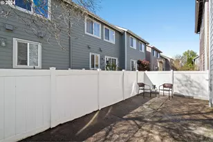 9228 SW Cascara Ln, Tualatin, OR 97062 - Photo 37