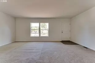 401 S 52nd St, Springfield, OR 97478 - Photo 25