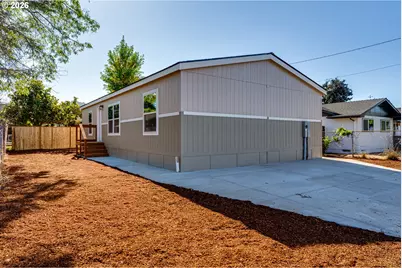 401 S 52nd St, Springfield, OR 97478 - Photo 29