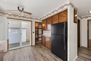 6847 N Denver Ave, Portland, OR 97217 - Photo 13