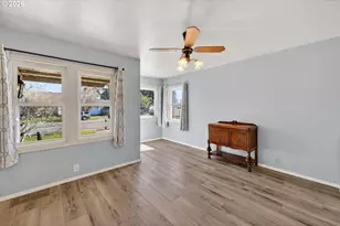 6847 N Denver Ave, Portland, OR 97217 - Photo 9