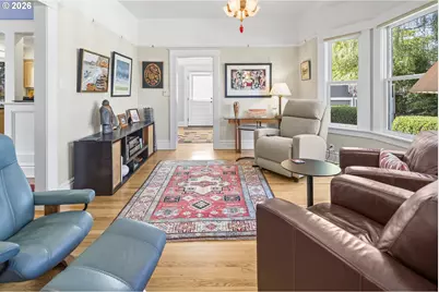 2217 NE 12th Ave, Portland, OR 97212 - Photo 9
