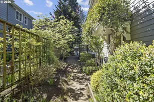 2217 NE 12th Ave, Portland, OR 97212 - Photo 37