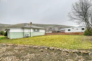 321 NE 42nd St, Pendleton, OR 97801 - Photo 31