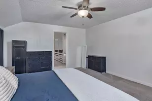 15550 NW Oak Hills Dr, Beaverton, OR 97006 - Photo 31