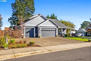 610 NW Hillcrest Dr, Dallas, OR 97338 - Photo 29