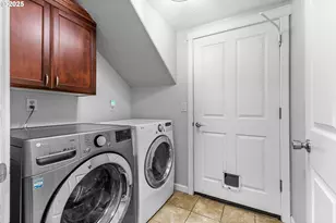 610 NW Hillcrest Dr, Dallas, OR 97338 - Photo 23